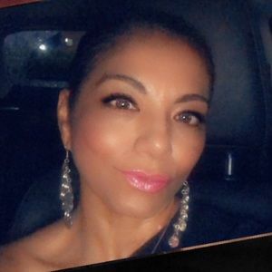 Meet your Posher, Fay